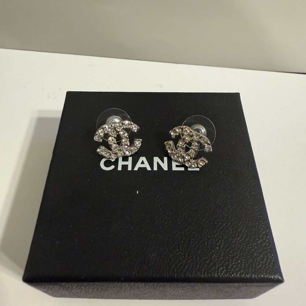 CHANEL Vintage Classic Silver Crystal CC Stud Earrings
